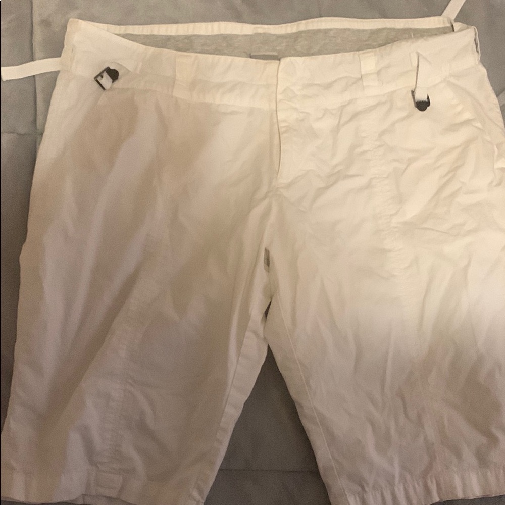 Nike women's long White Casual Shorts size xl